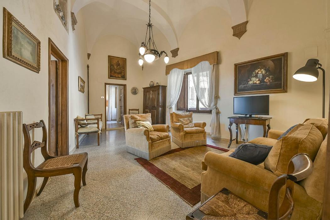 Medieval Palazzo Becci San Gimignano Esterno foto
