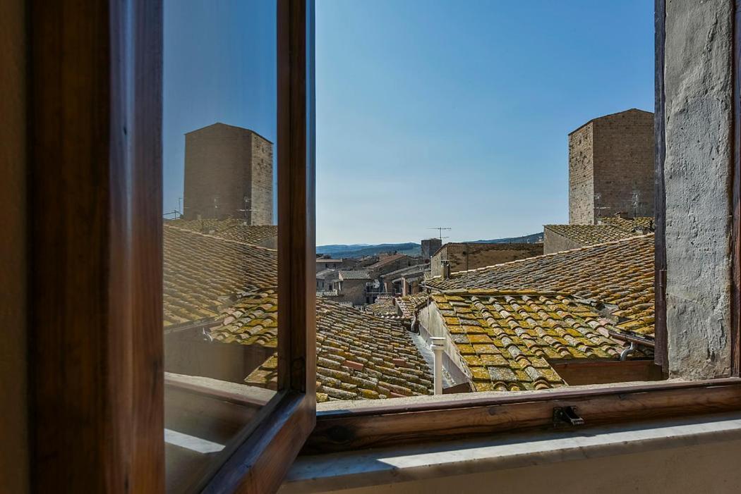 Medieval Palazzo Becci San Gimignano Esterno foto