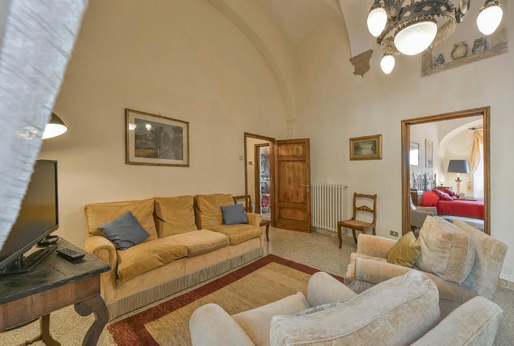 Medieval Palazzo Becci San Gimignano Esterno foto